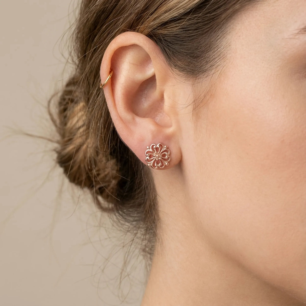 Rose gold 925 silver flower stud earrings Dubai - Hypoallergenic