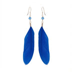 أقراط متدلية من الفضة الإسترليني عيار 925 مرصعة بخرز كريستالي أزرق كوبالت على شكل ريشة