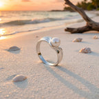 خاتم رومانسي منحوت من الفضة واللؤلؤ