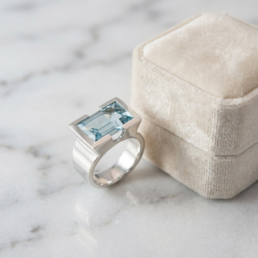 Natural Sky Blue Topaz Statement Ring – 925 Sterling Silver November Birthstone