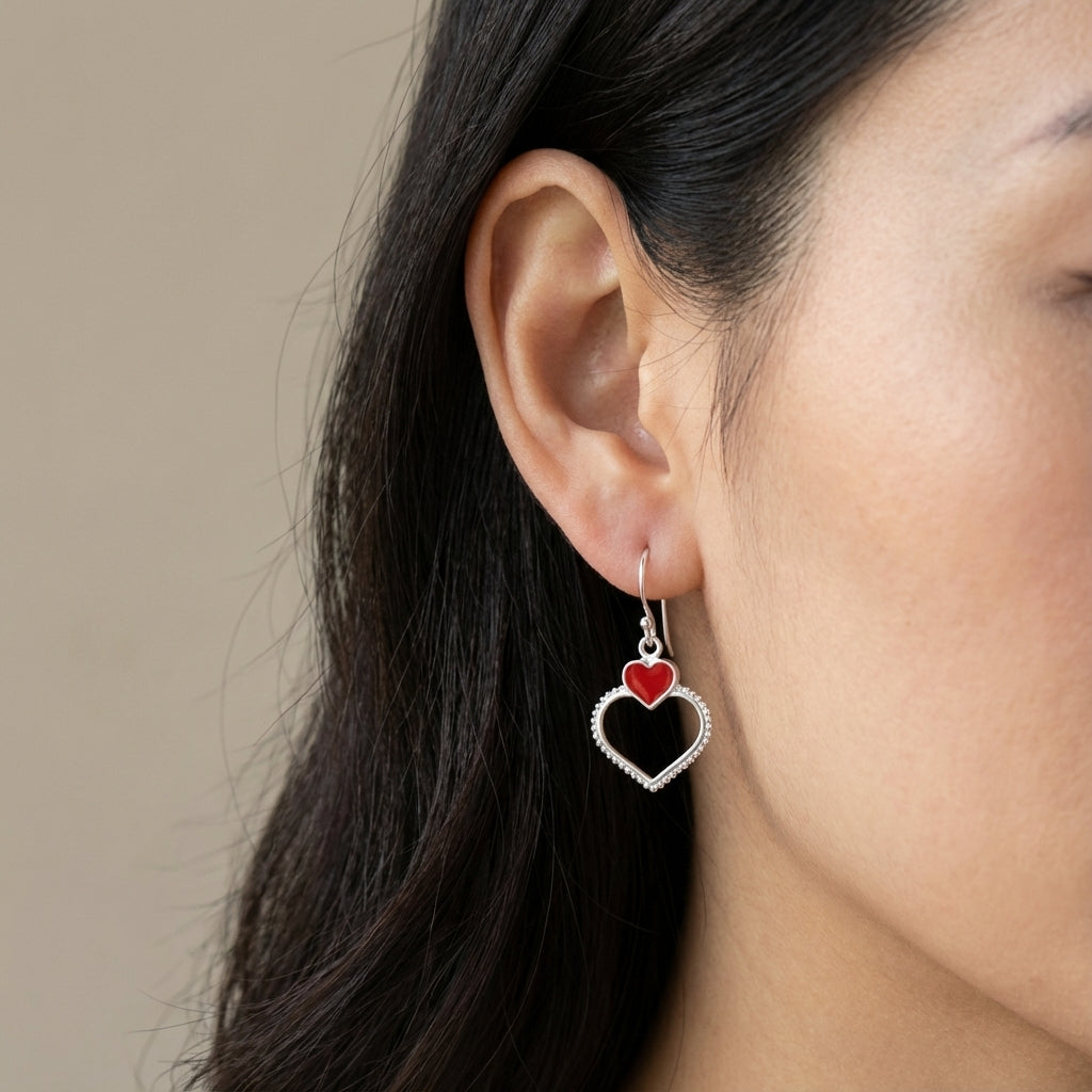 أقراط من الفضة الإسترلينية على شكل قلب مزدوج - مينا أحمر وشكل متدلي مفتوح