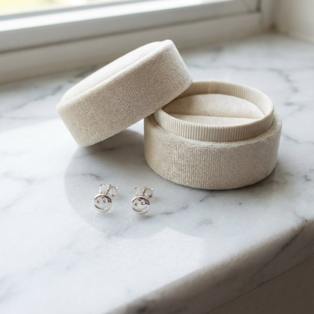 Smiley Face Silver Stud Earrings 925 Sterling Lightweight Jewelry