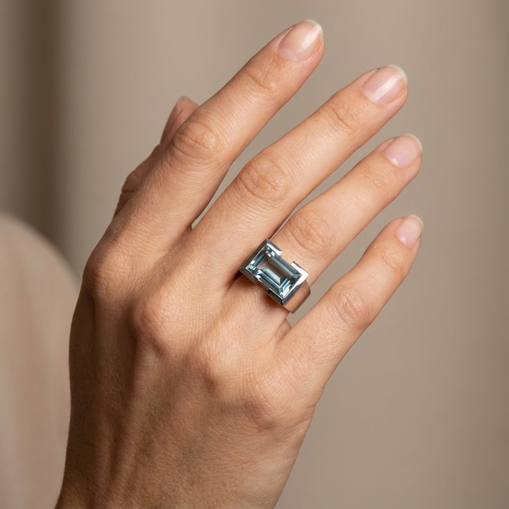 Natural Sky Blue Topaz Statement Ring – 925 Sterling Silver November Birthstone