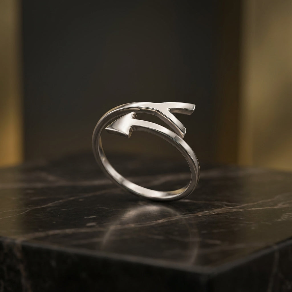 Polished Sterling Silver Arrow Ring of Direction