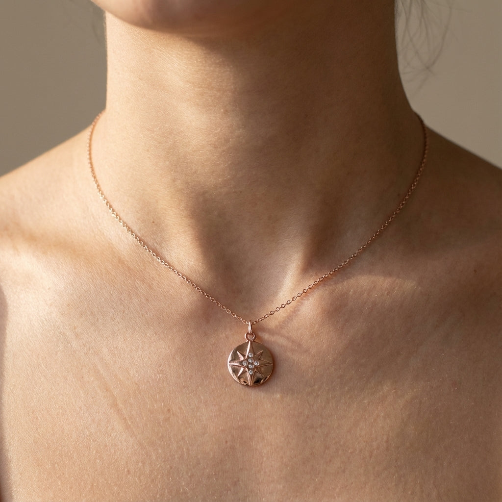 قلادة نورثلايت ستاربرست من الذهب الوردي والفضة الإسترليني عيار 925