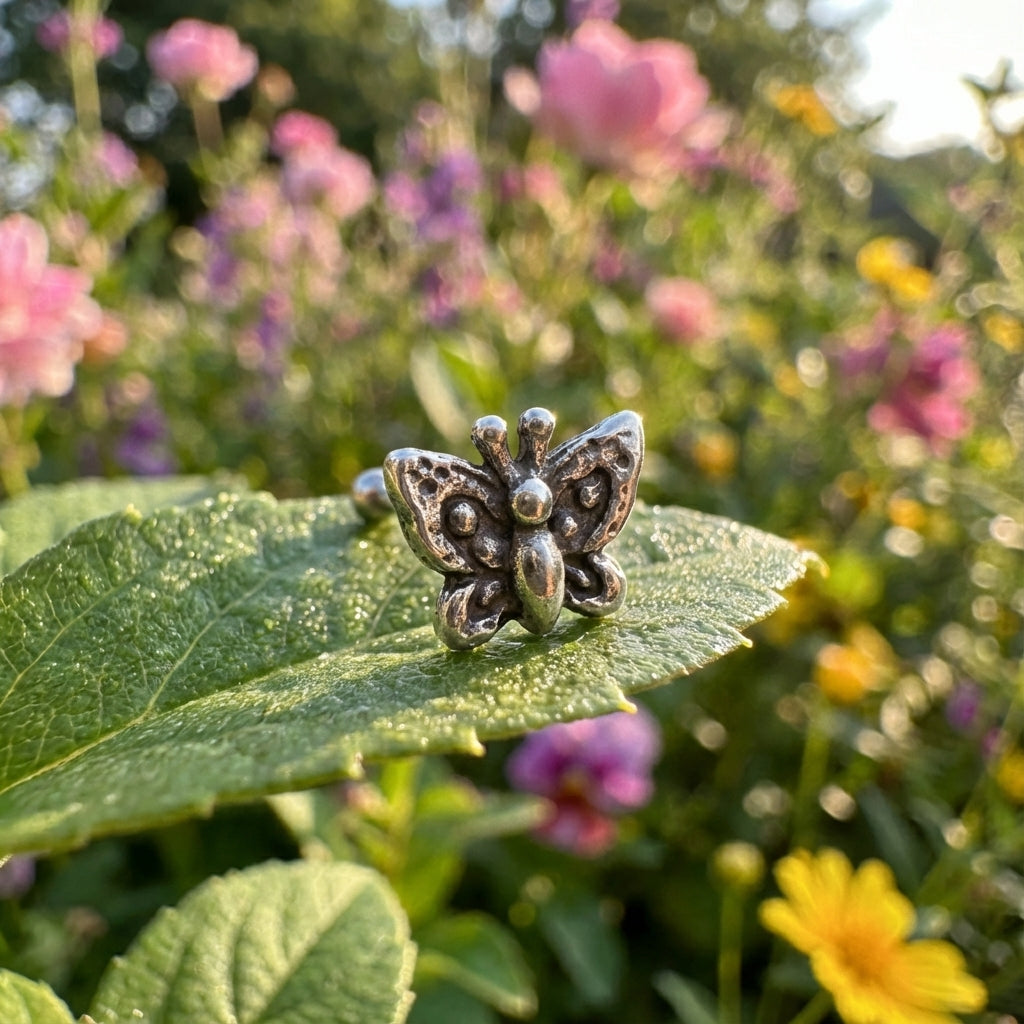 Mariposa Butterfly Nose Stud in Oxidized Silver
