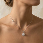 قلادة هالو من اللؤلؤ من الفضة الإسترليني مع قلادة دائرية مرصعة بأحجار الراين