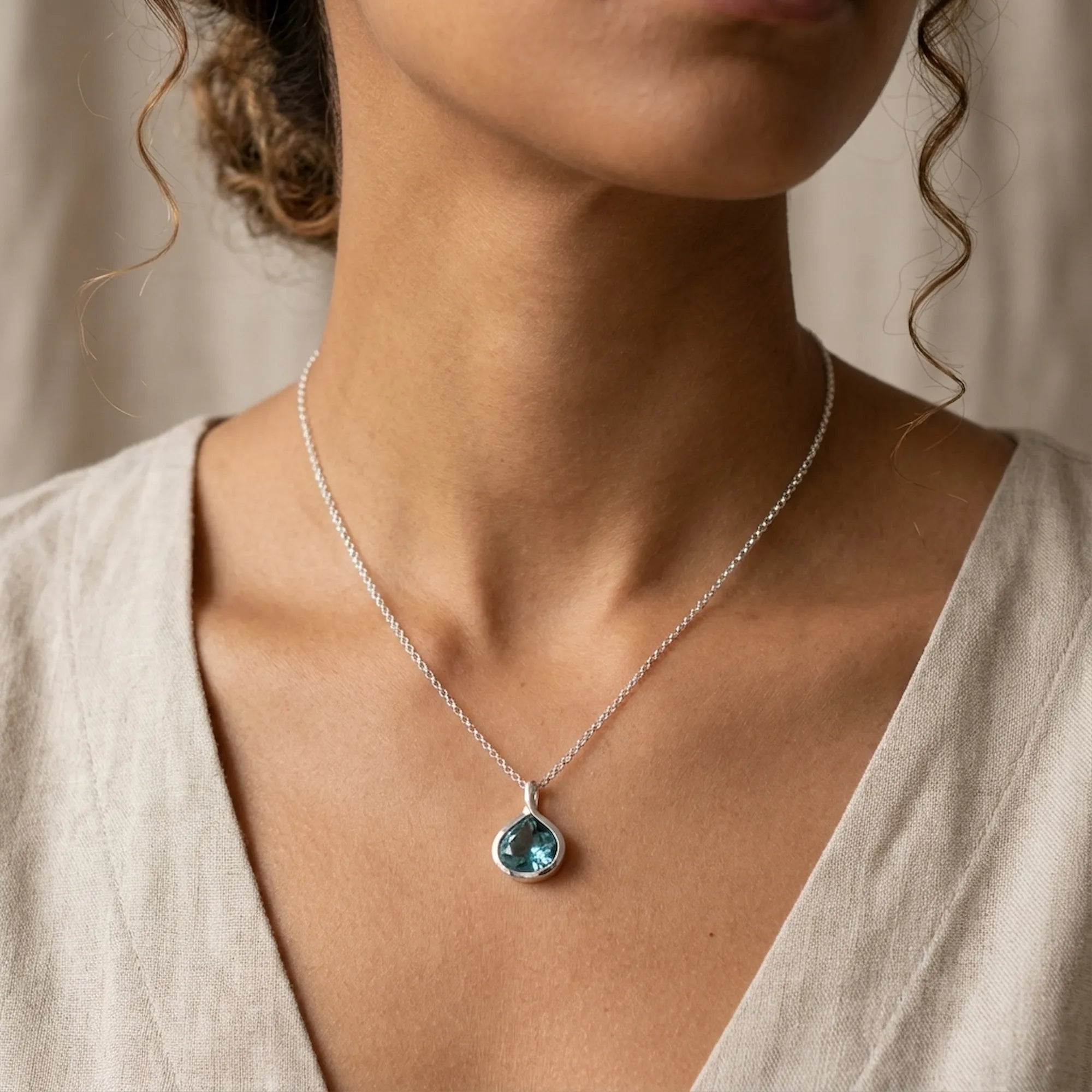 Sky blue topaz Lotus Cut teardrop pendant necklace in 925 silver — Luna Dura Dubai