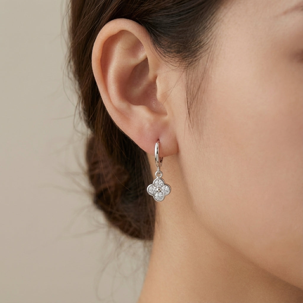 Four Leaf Clover Huggie Hoop Earrings in 925 Silver | Silver, Gold, Rose Gold