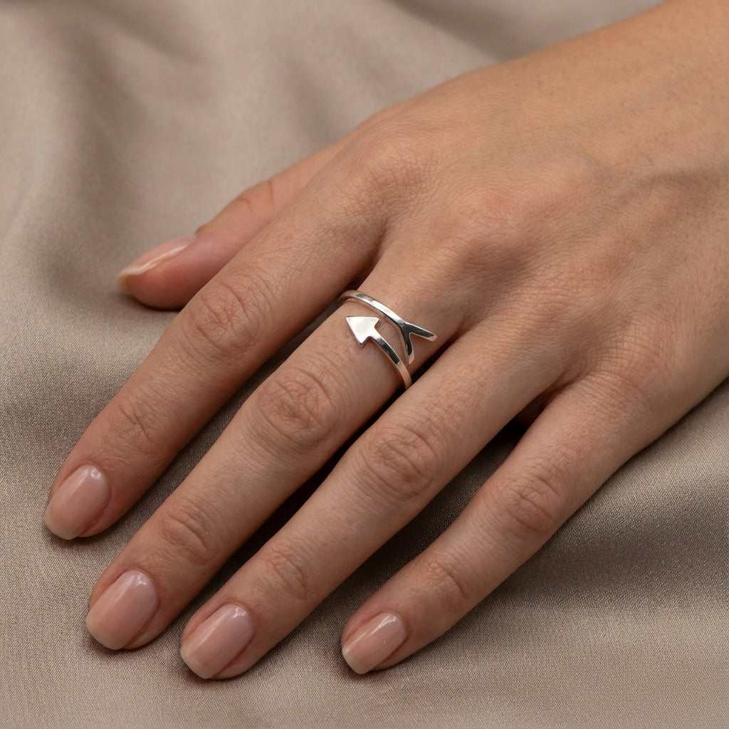 Polished Sterling Silver Arrow Ring of Direction