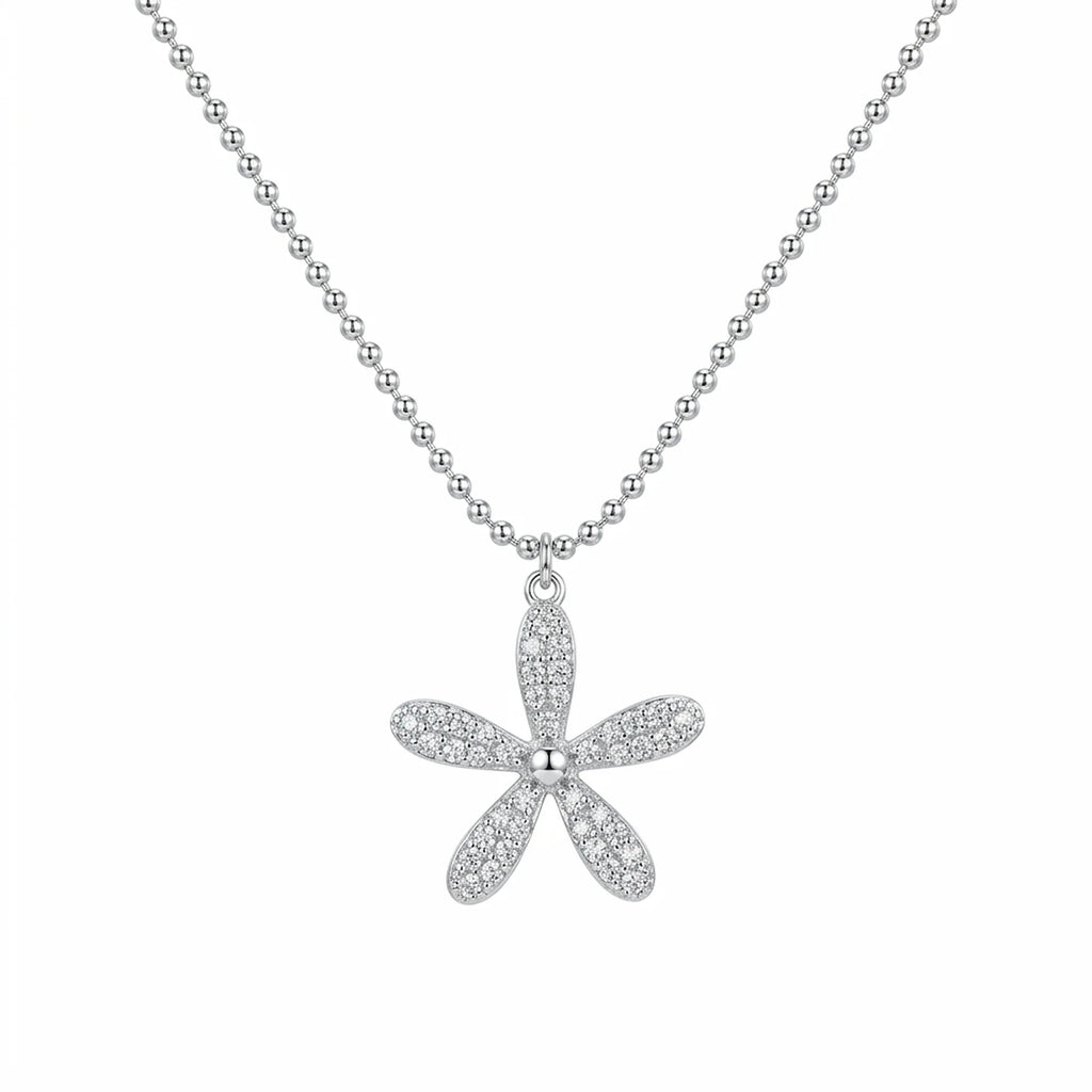 925 silver daisy pendant necklace pavé-set with clear cubic zirconia, a birthday gift in Dubai.