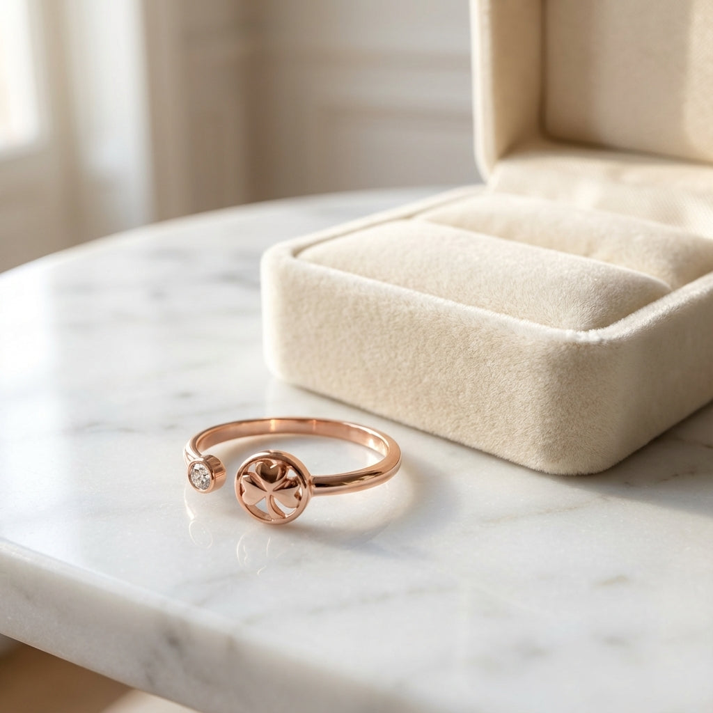 Three Leaf Clover Rhinestone Ring in Rose Gold