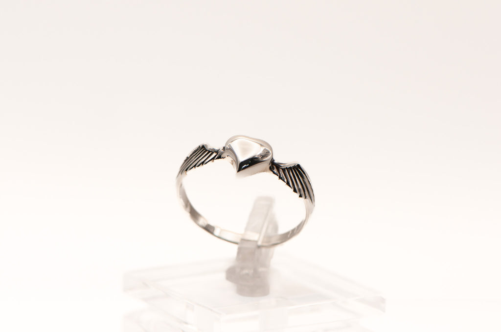 Oxidized Silver Heart Ring with Sculpted Feathered Band