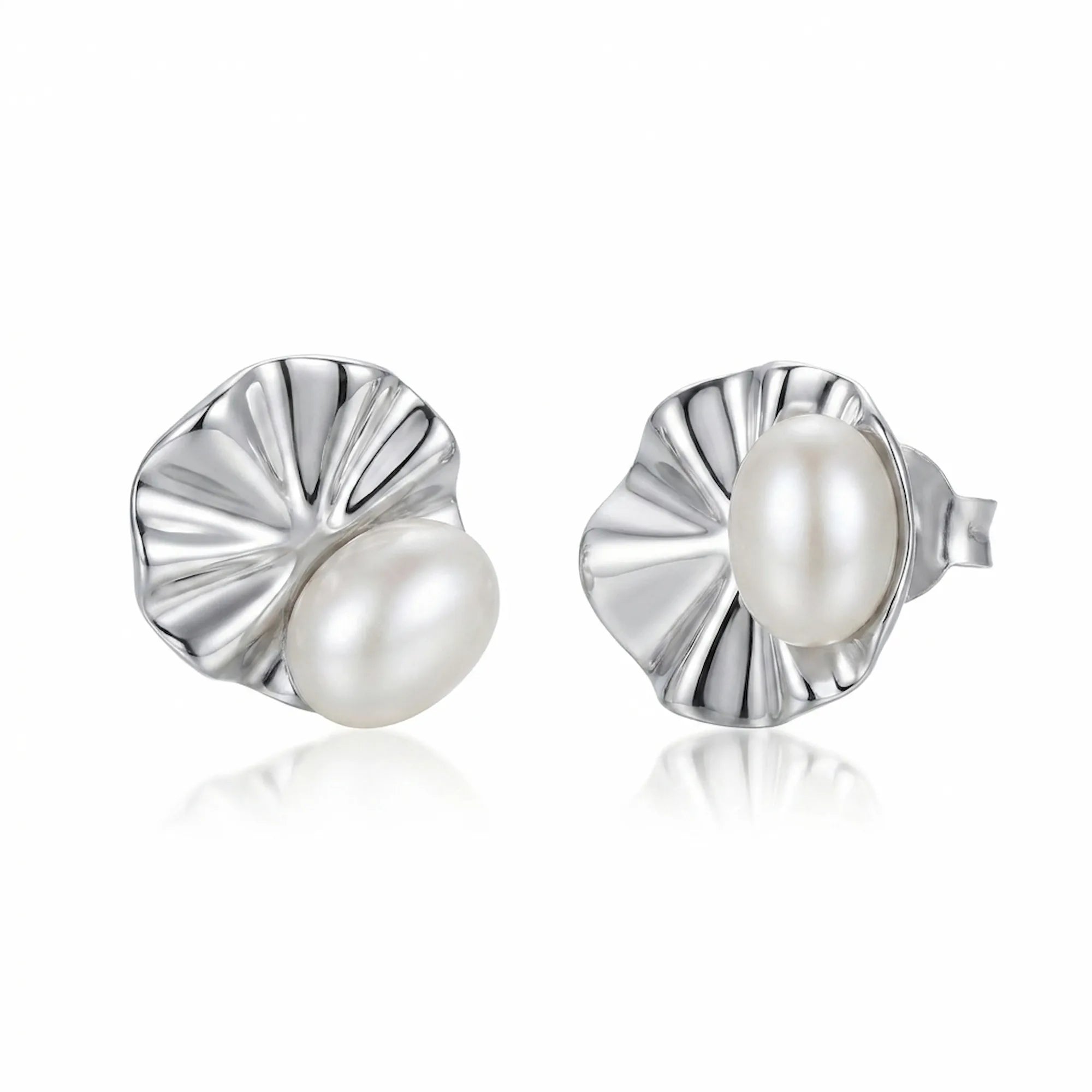 Shell pearl stud earrings rhodium 925 silver isolated on white background, fan shell motif with pearl centre
